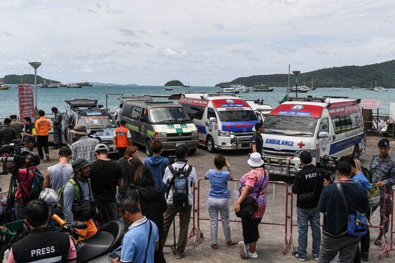 Punched in the Face: Plunge in Chinese Tourists Rattles Thailand