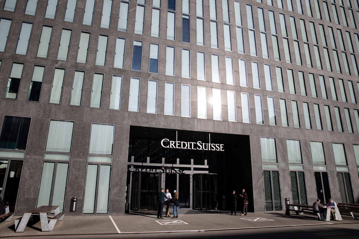 Credit Suisse Crisis Spotlights Swiss Universal Bank ‘Crown Jewel’