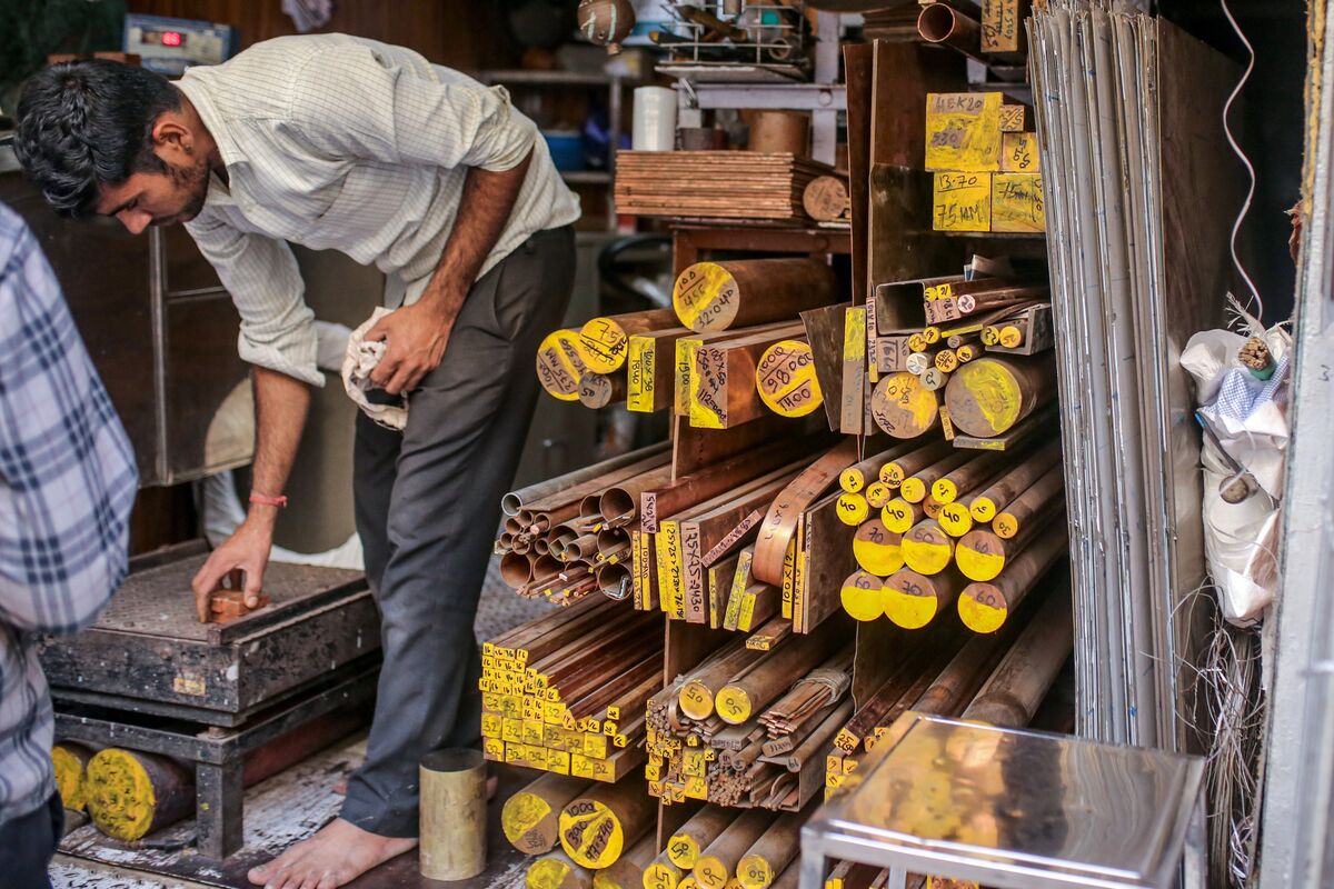 What Software Stocks Are Telling Us About the Copper Boom