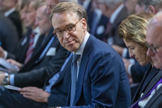 Bundesbank’s Future Role Sees Clash of German Coalition Parties