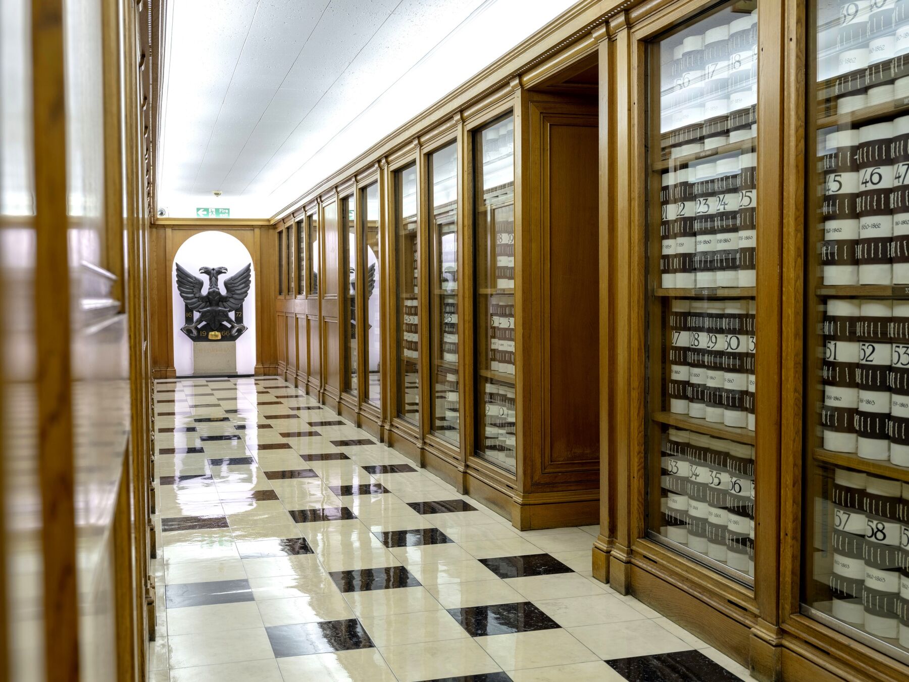 C. Hoare & Co The U.K.'s Oldest Family-Run Bank 