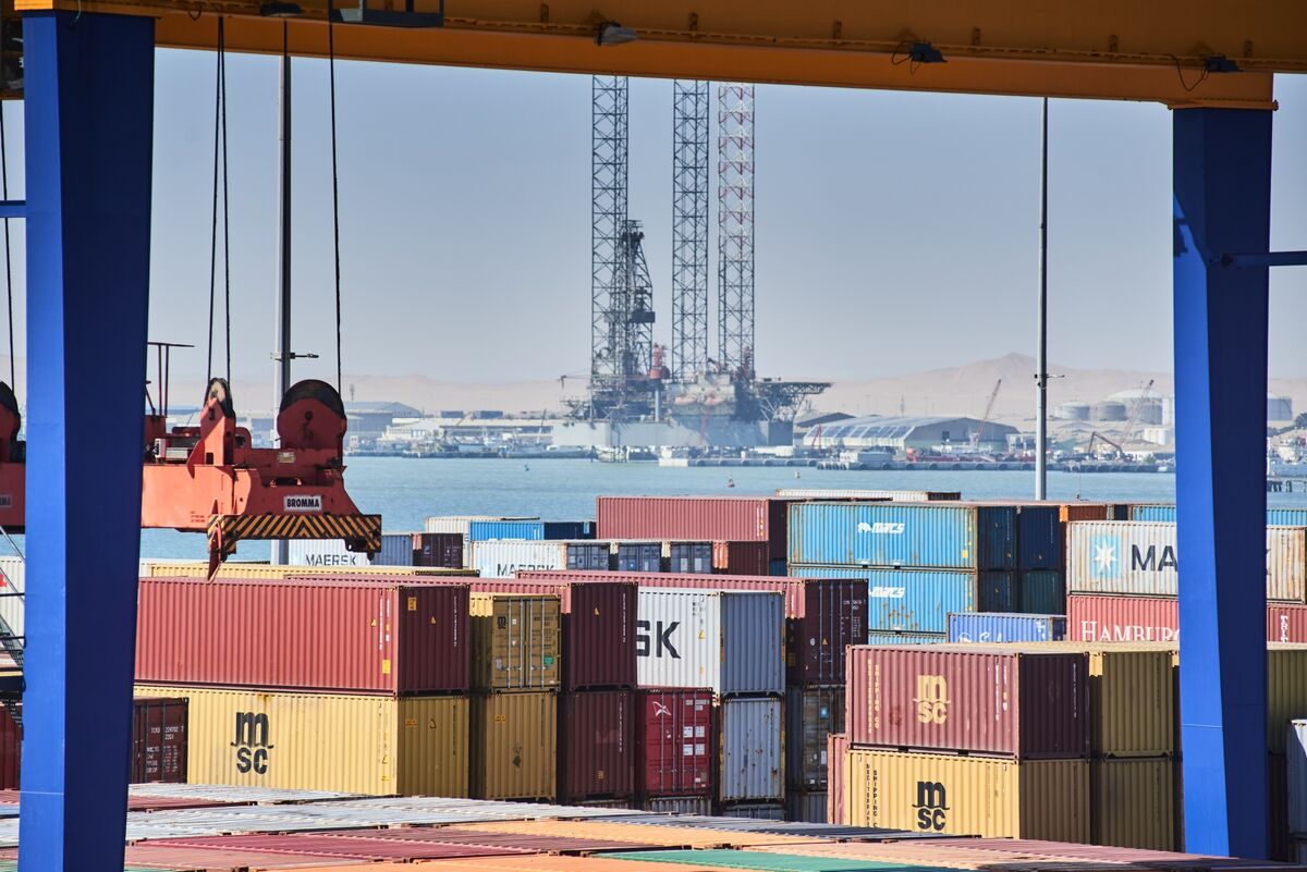Top Africa Ports Miss Refuel Gain Even as Iran War Diverts Ships