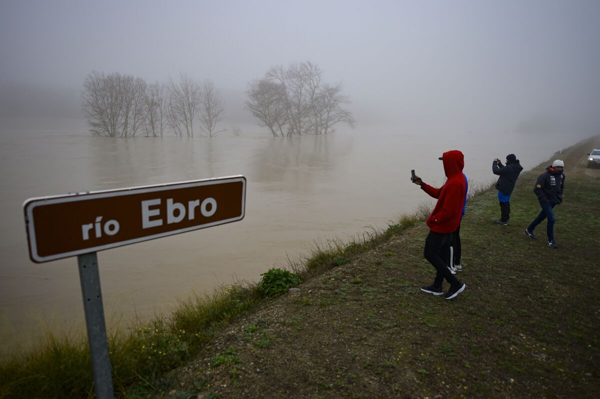 Northern Spain Sees Major Floods Causing Evacuations, Claiming 2 Lives ...