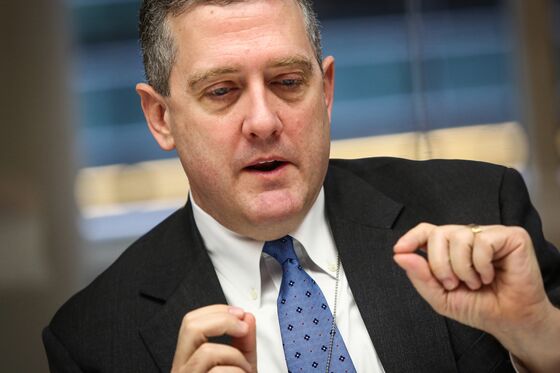 Bullard Doesn’t See Economy Ramping Back Until People Feel Safe