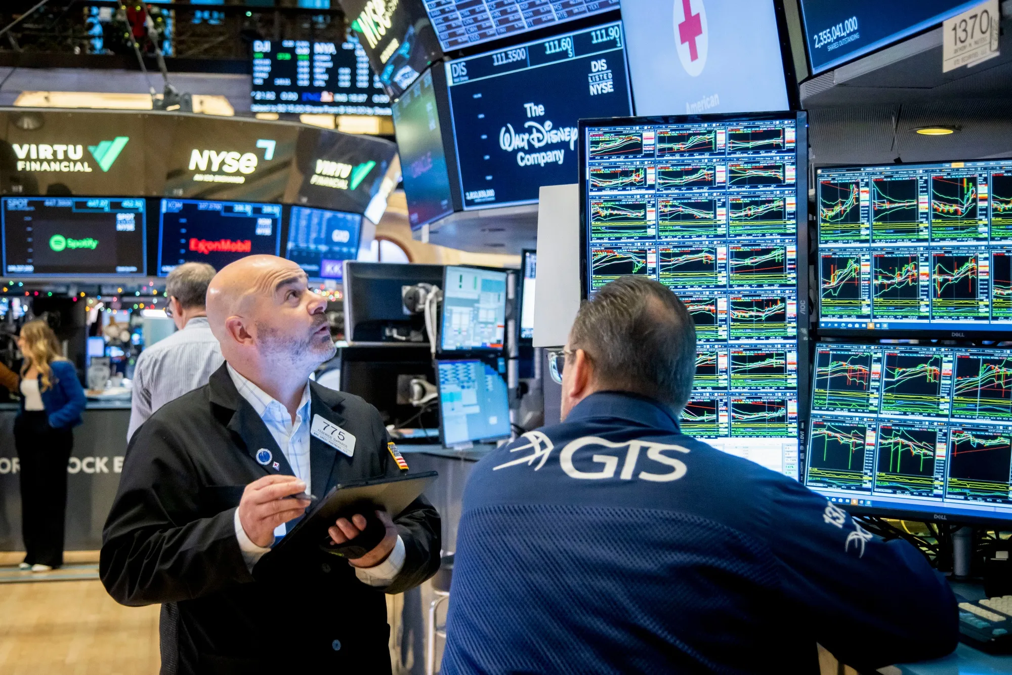 The average S&amp;P 500 stock has been moving roughly 5.5% in either direction, above the implied move of about 3.9% priced by options markets.