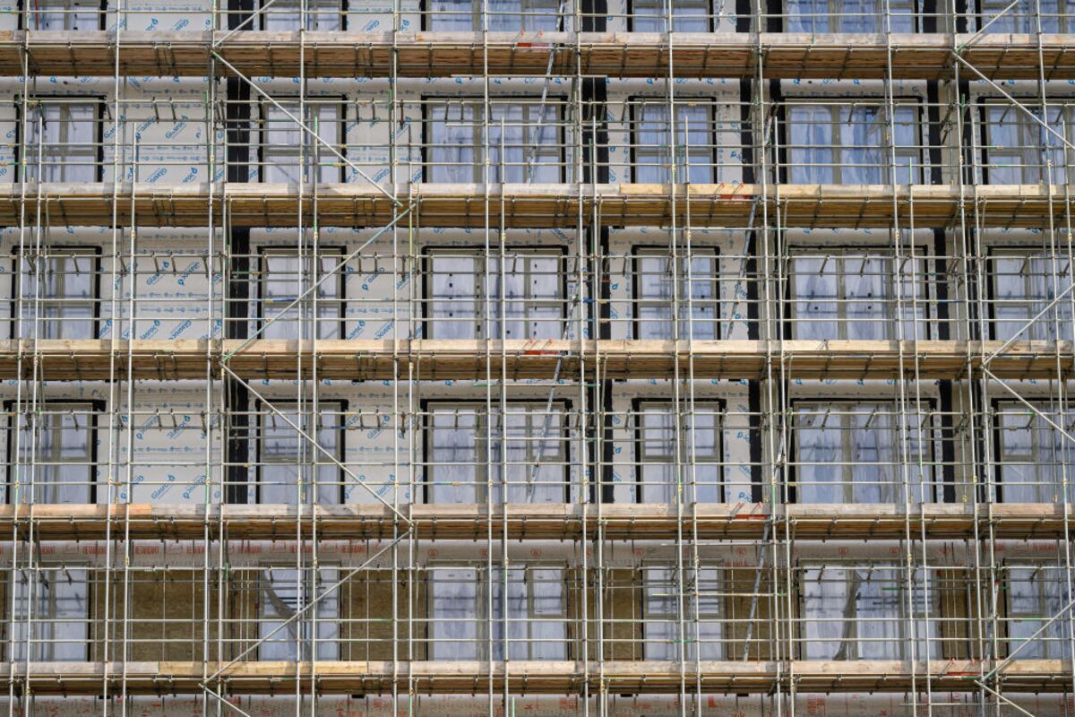🟪"Aumento dei Costi delle Proprietà: L'Impatto dei Mandati Governativi su Tutti i Settori"
