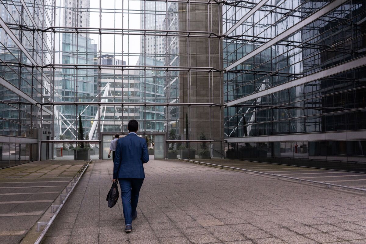 ‘Diversity Dividend’ Eludes Property, Energy, Industrial Firms