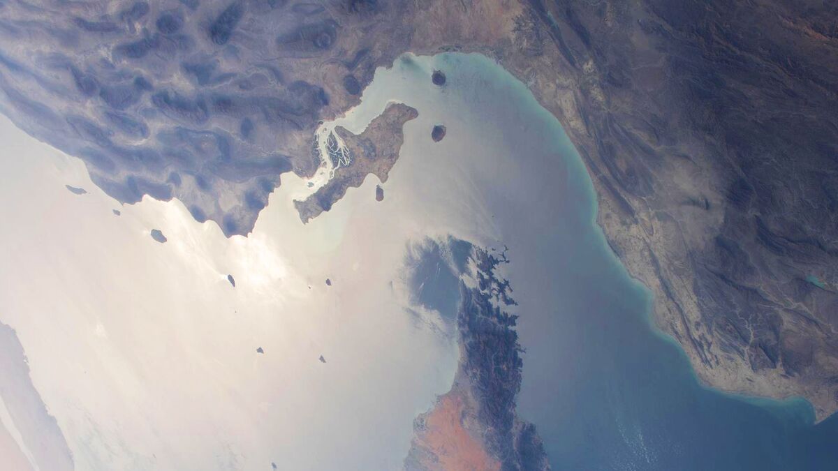 Iran discusses with Oman a permanent toll system for maritime traffic in Strait of Hormuz