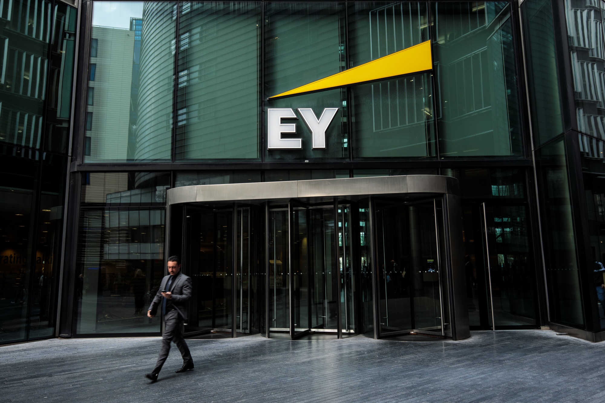 Ernst & Young Consulting IPO Windfall Will Create a Lot of Sour Grapes