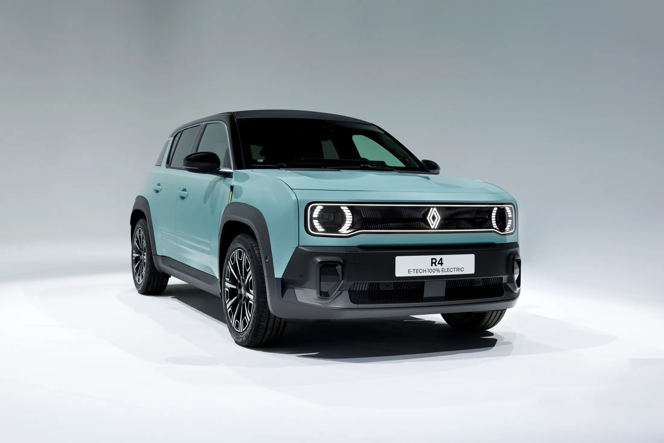 R4 ETech Renault Unveils MadeinFrance Electric Car Priced Below €