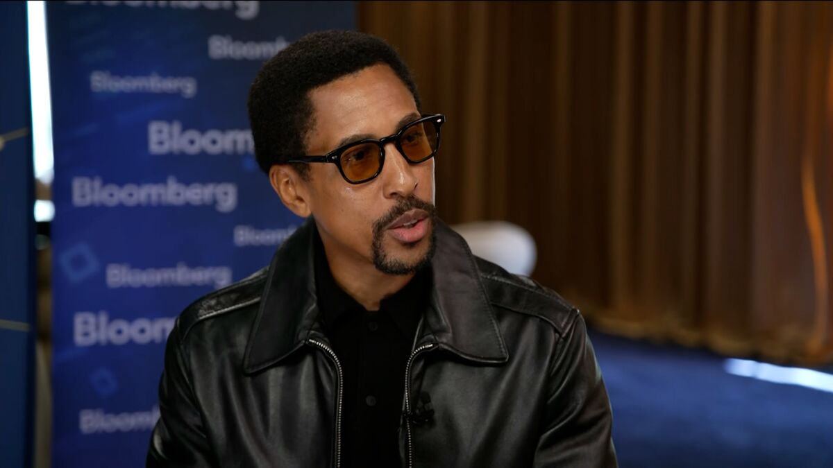 Music: CEO Larry Jackson discusses his career in the music industry and Kanye West's return to the spotlight.