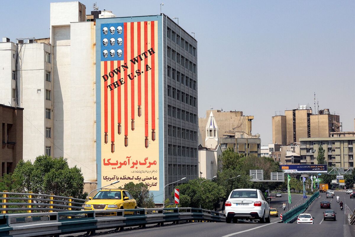 🟪"Iran: Colloqui nucleari con gli Stati Uniti 'senza significato' dopo i bombardamenti di Israele"