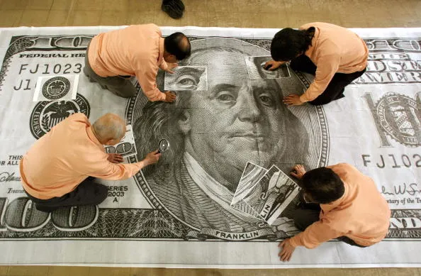 Bond traders don't see inflation.

