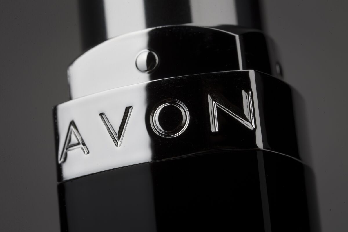 Avon Cuts Costs: Different This Time?