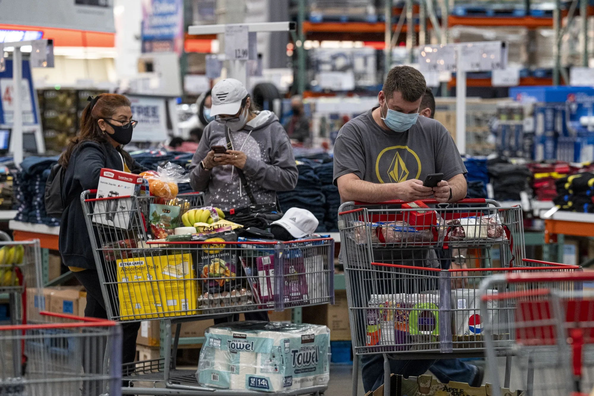 Inside A Costco Wholesale Location Ahead Of Earnings Figures