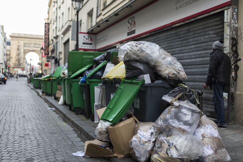 Rubbish piles up in Paris on June 8.