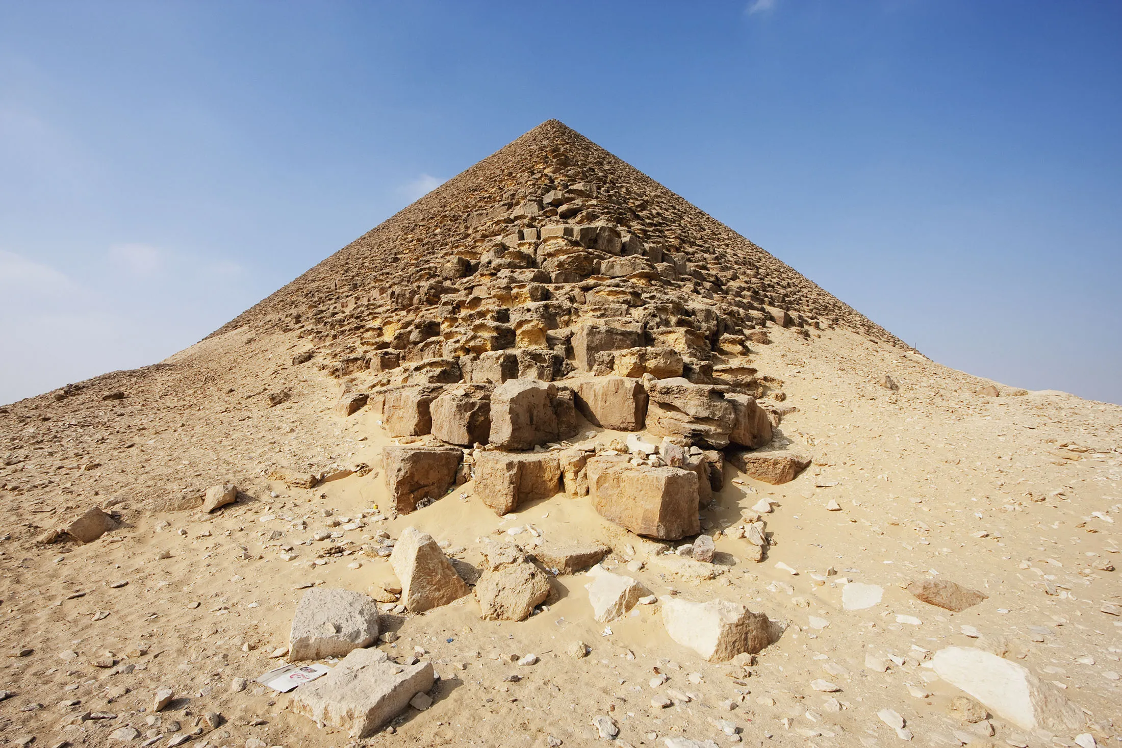 Sneferu's Red Pyramid, Dahshur, Al Jizah, Egypt.