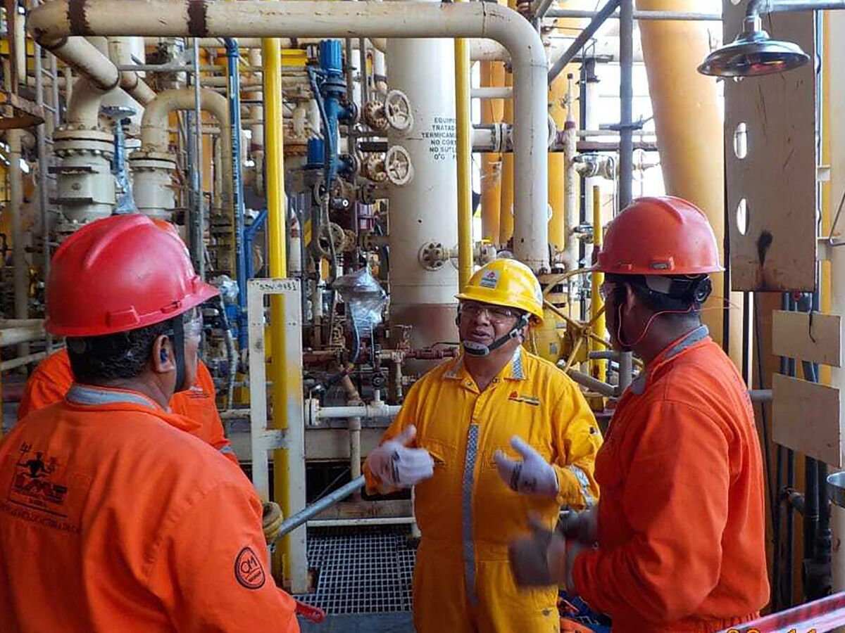 Oil Producer Pemex Has the Most Covid-19 Deaths of Any Company in the World  - Bloomberg