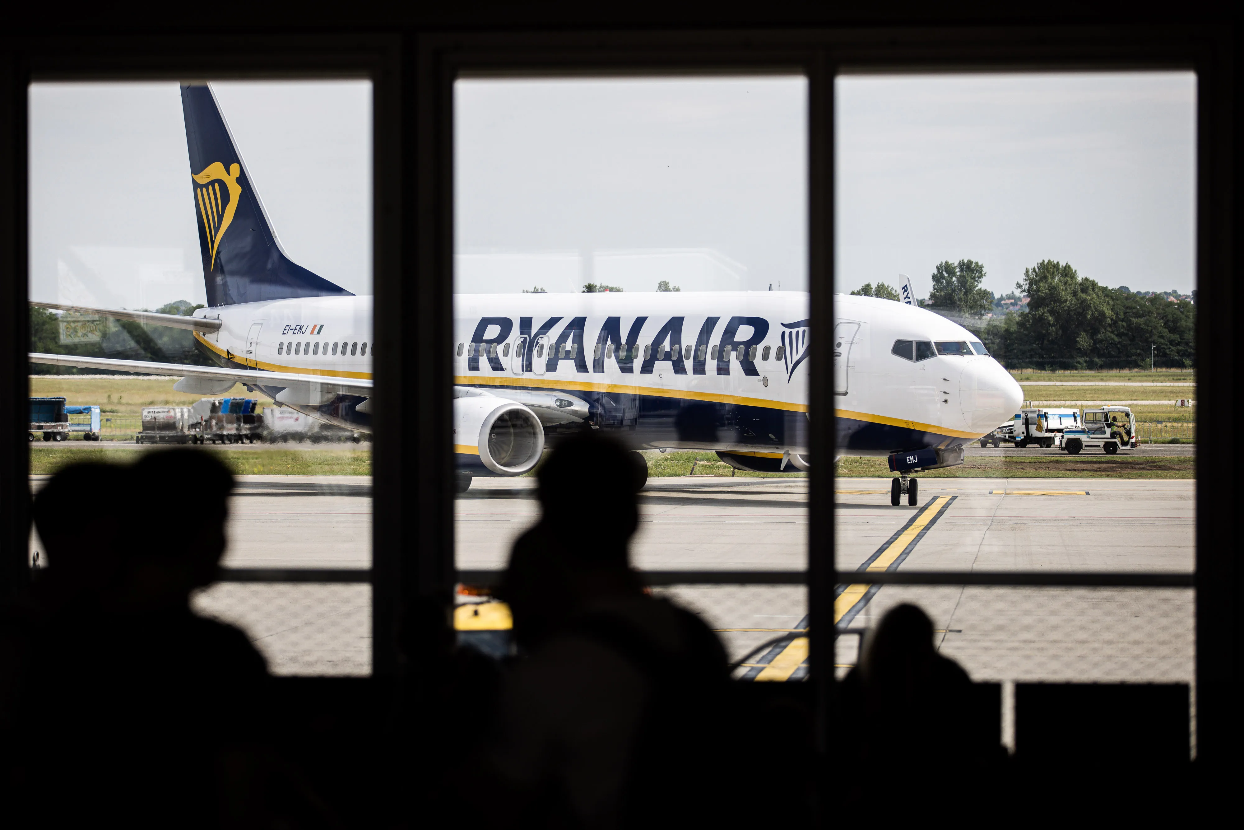 A Ryanair passenger jet taxis at Budapest Ferenc Liszt International Airport.