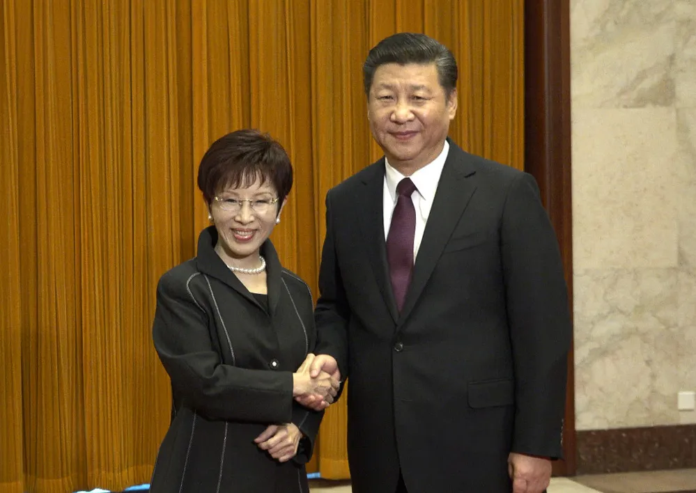 Hung Hsiu-chu and Xi Jinping in Beijing.

