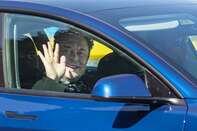 Merkel's Would-Be Successor Visits Musk's German Tesla Plant Ahead of Elections