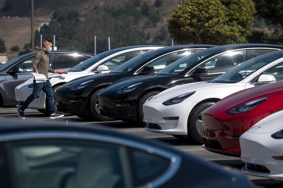 Electrifying California Cars Could Crush the Grid, or Save It