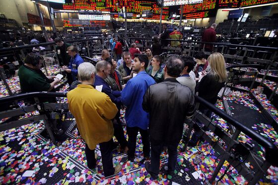 CME Can’t Guarantee Trader Safety When Chicago Floor Reopens