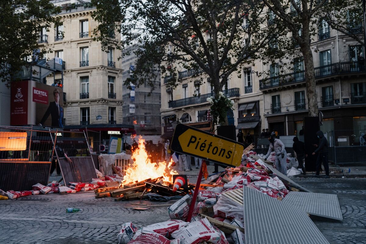 French Protests Add to Fiscal Reckoning as Investors Reprice Risk