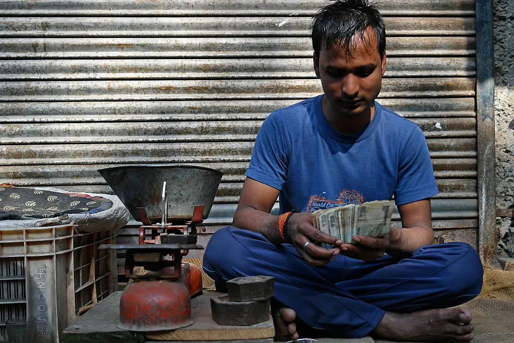 The plan to pull notes from circulation has drawn support among the poor.

