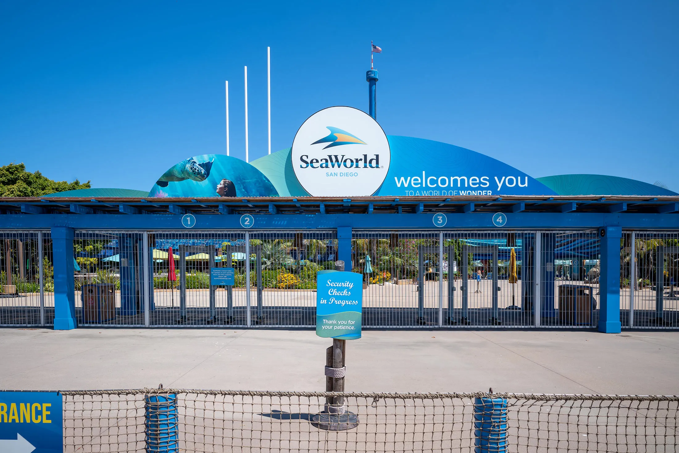 The main entrance at SeaWorld is seen closed&nbsp;in San Diego, Calif., on Aug. 8.&nbsp;