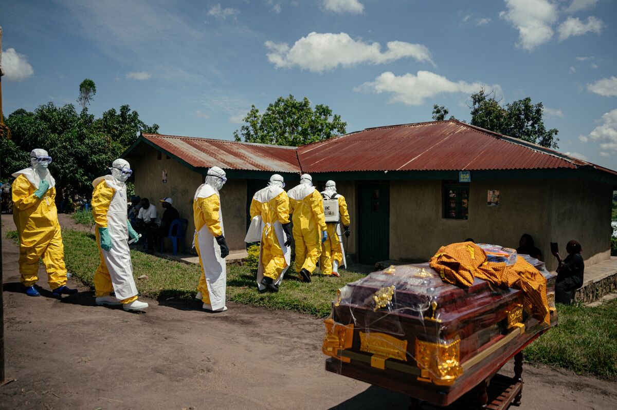 bloomberg.com - Michael J Kavanagh - US Ebola Travel Ban Hits Congo Economic Pact, Africa Nation Says