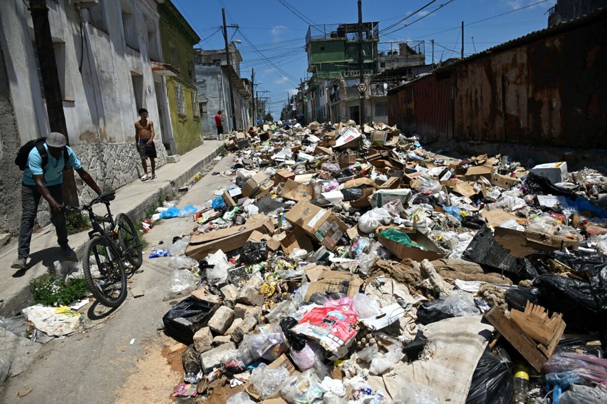 Cuba’s Remaining Lifelines in Peril as Trump Widens US Sanctions Cuba’s Remaining Lifelines in Peril as Trump Widens US Sanctions