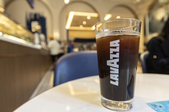 Italy’s Lavazza Espresso Brand Takes On Starbucks in China