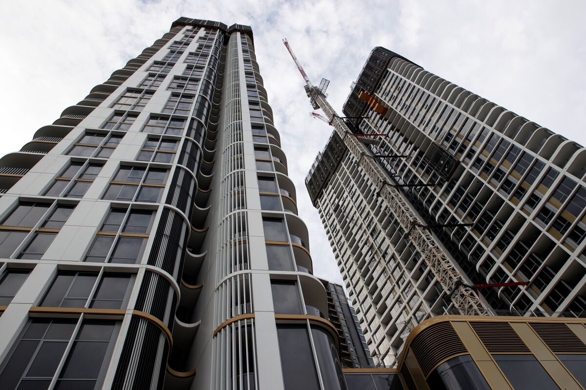 🚨 ⚫️BREAKING: "Studenti Internazionali in Australia: Pressione sulla Domanda Economica e Immobiliare"