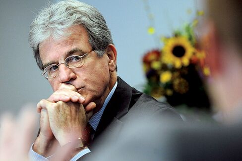 Charlie Rose Talks to Senator Tom Coburn