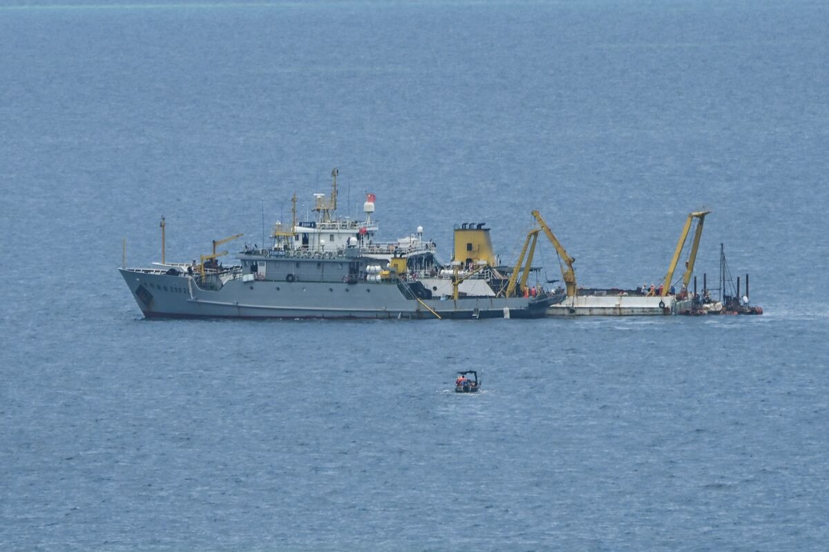 Philippines Says China Coast Guard Rammed Its Fisheries Boat