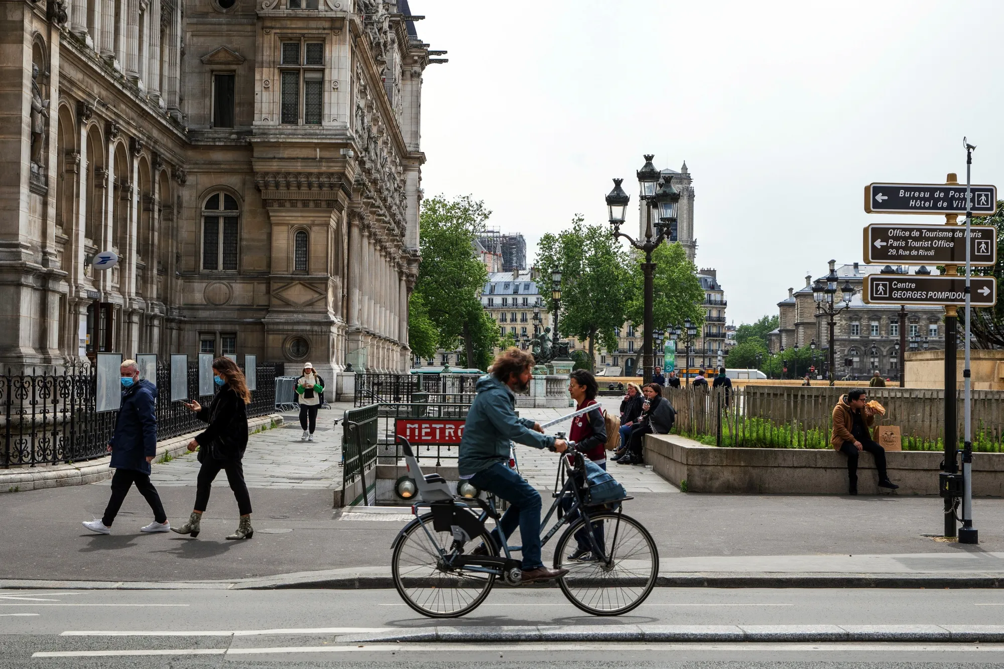Post-lockdown Paris.