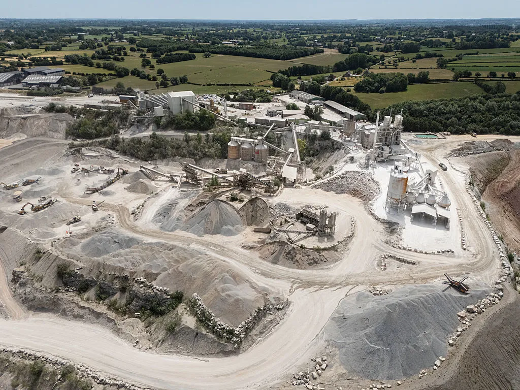 In the all-white moonscape of a lime factory in northern France, a major CO2 emitter, a start-up is testing its carbon capture and solidification technology,&nbsp;