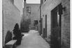 Lessons from a Modern Master of Low-Rise Housing