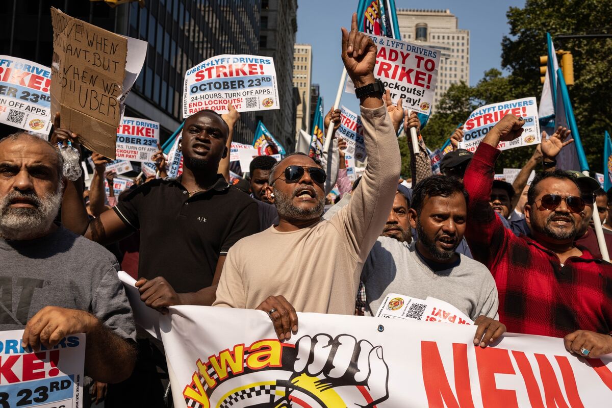 How Uber and Lyft Locked Out New York’s Driver Wage Law: Big Take ...
