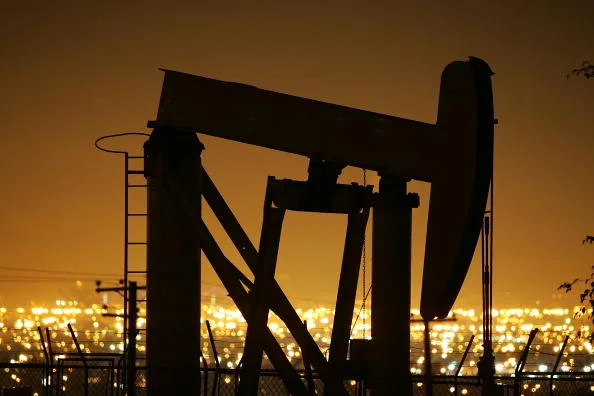 Oil is gushing.
