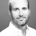 Headshot of Kevin R Harvey