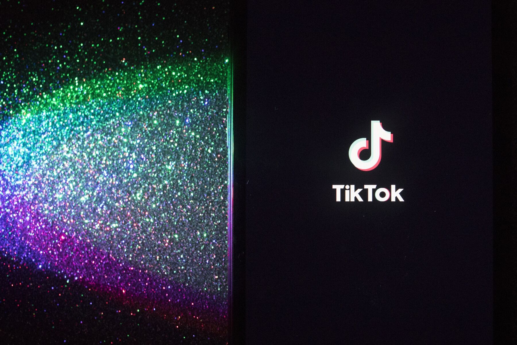 TikTok Branding As Oracle Is Said to Win Deal For US Operations