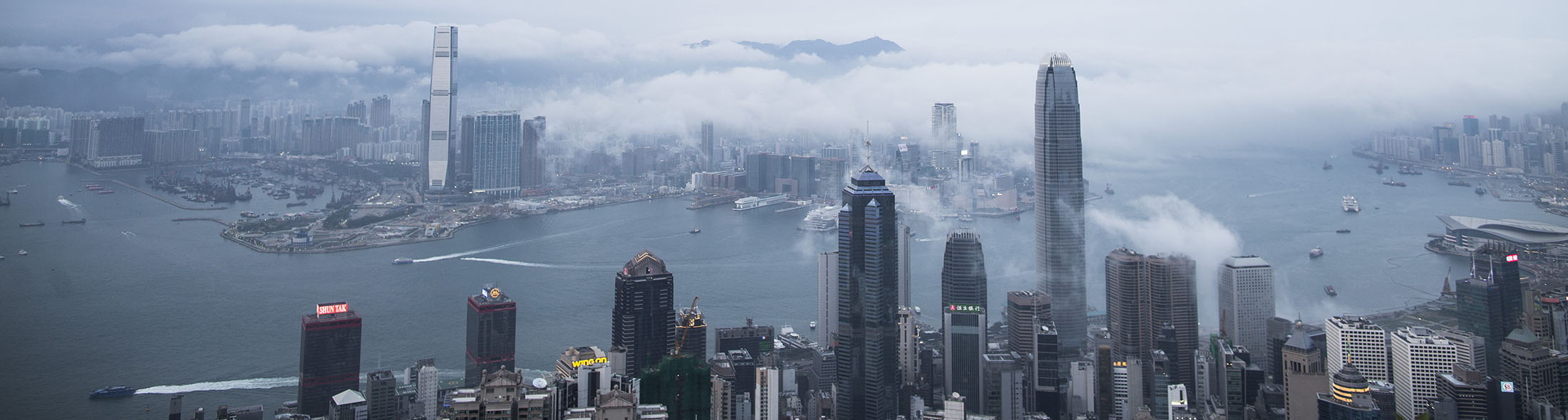 Hong Kong Taps Tycoons to Help Attract Family Offices - Bloomberg