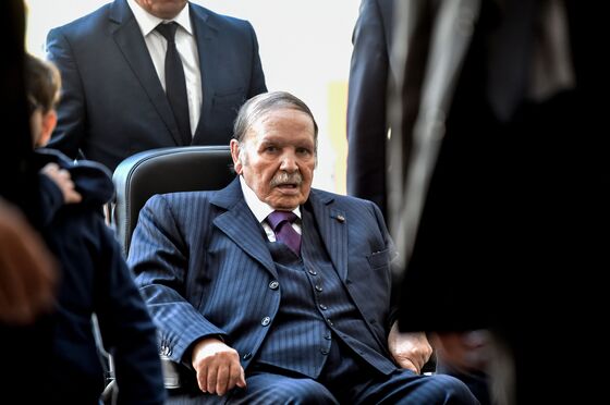 Billionaire Purge Ensnares Algerian Elites After Leader's Ouster