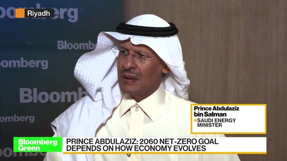 Brent Oil Rises Above $85 as Saudi Arabia Vows Caution on Supply