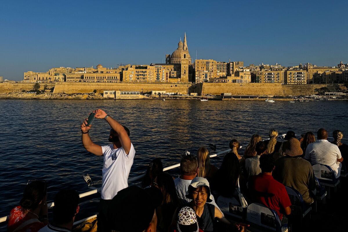 Malta is opposing EU plans to centralize crypto supervision under ESMA, seeing it as a politically motivated assault on its success in attracting crypto firms (Laura Noonan/Bloomberg)