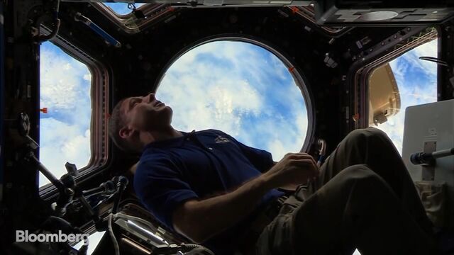 Video player cover image