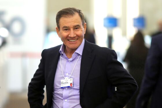 Glasenberg Signs Off With Glencore Dividend, Trading Bonanza