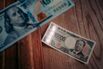 Yen Notes As Japan Warns Market Intervention